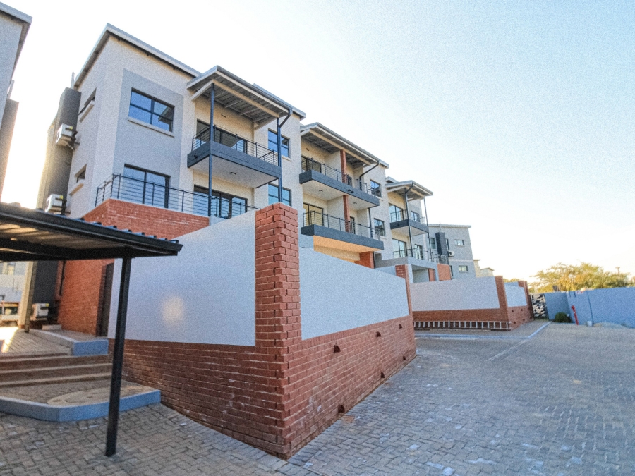 To Let 1 Bedroom Property for Rent in Lonehill Gauteng