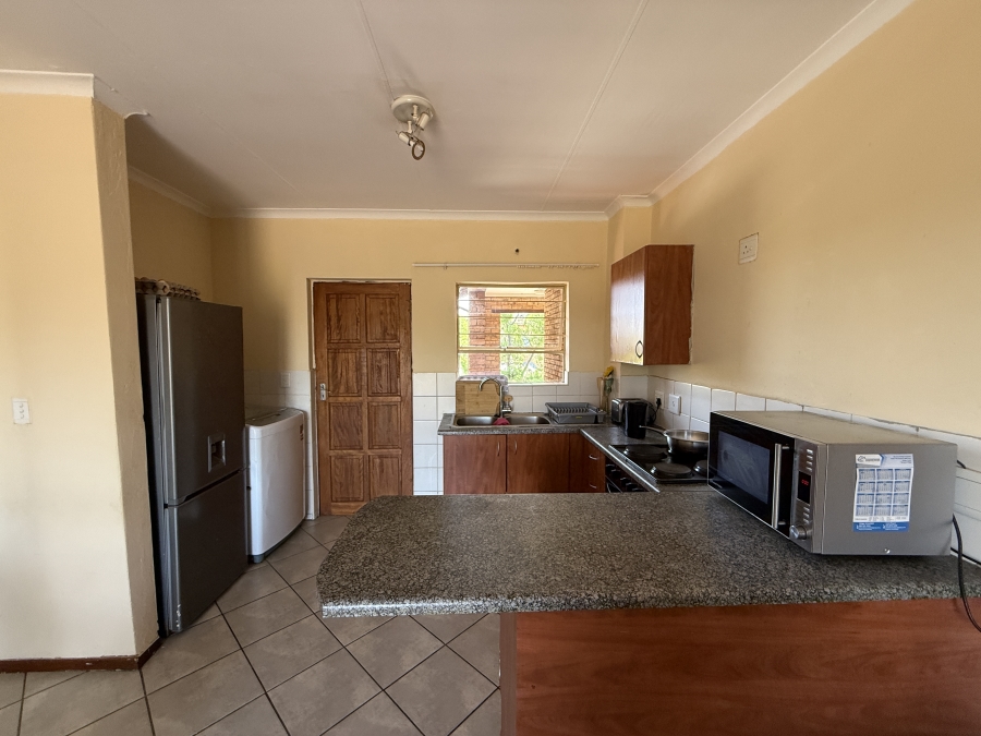 2 Bedroom Property for Sale in Honeydew Gauteng