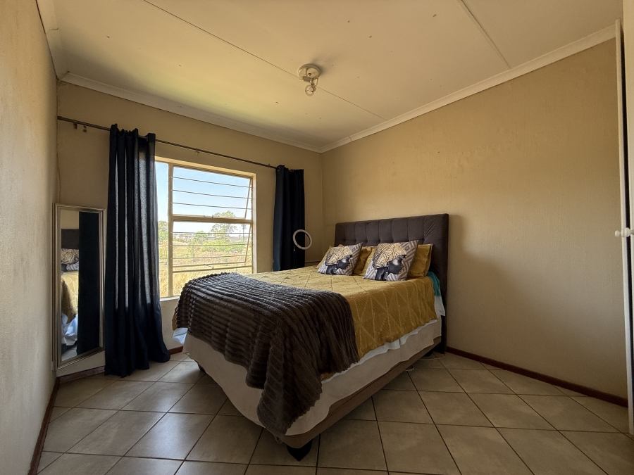 2 Bedroom Property for Sale in Honeydew Gauteng