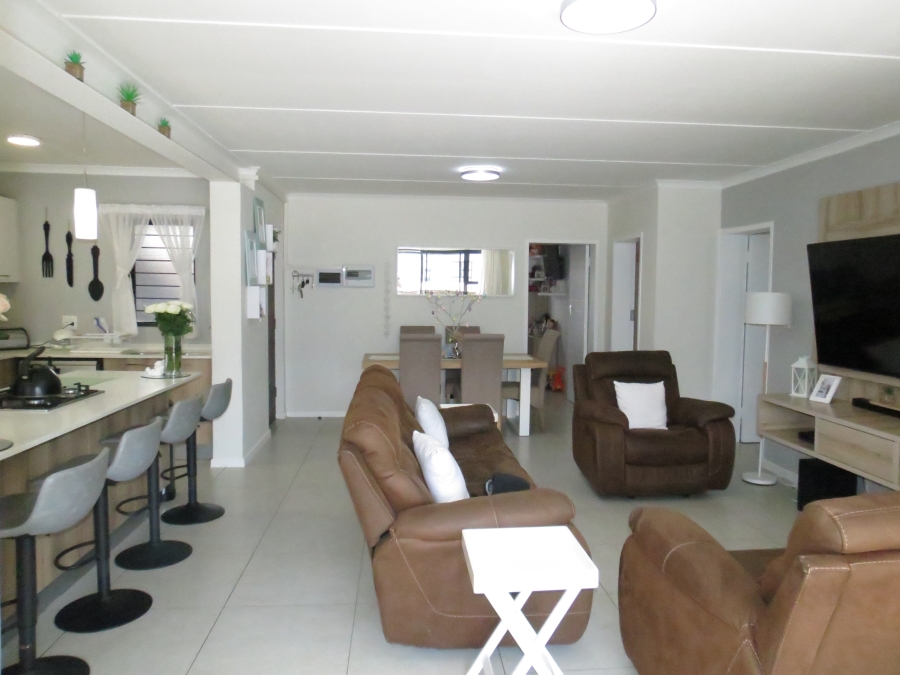 3 Bedroom Property for Sale in Modderfontein Gauteng