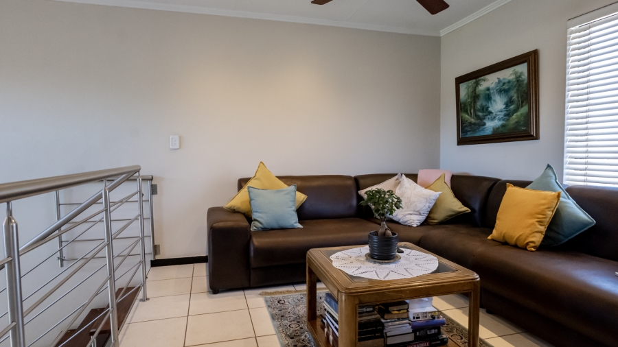 3 Bedroom Property for Sale in Greenstone Hill Gauteng