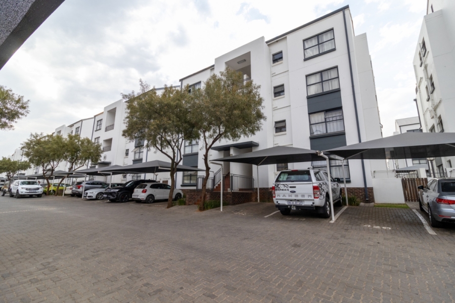 3 Bedroom Property for Sale in Greenstone Ridge Gauteng