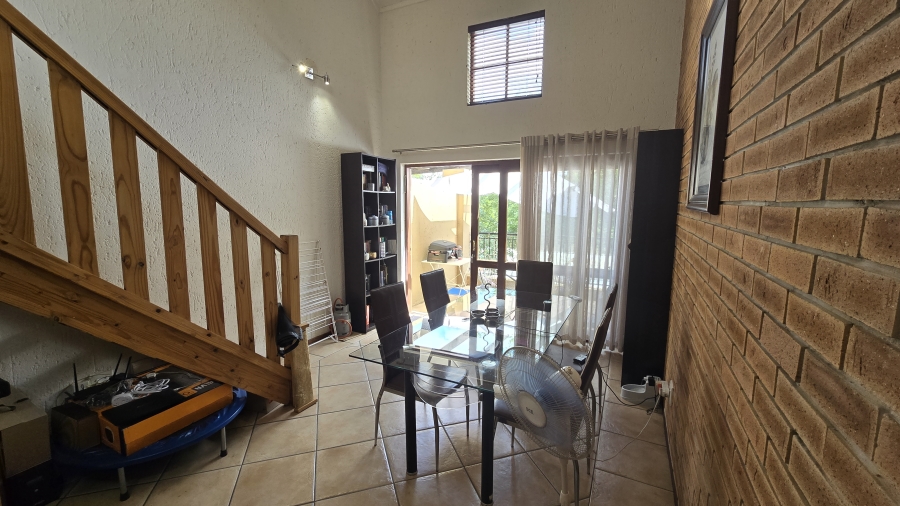 2 Bedroom Property for Sale in Sunninghill Gauteng