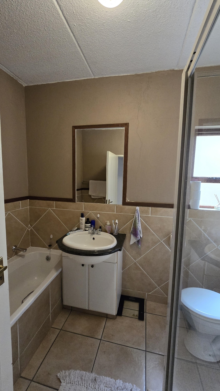 2 Bedroom Property for Sale in Sunninghill Gauteng