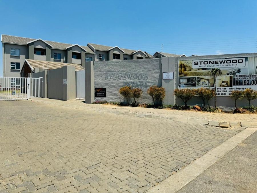 To Let 2 Bedroom Property for Rent in Blue Hills Gauteng