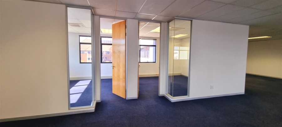 To Let commercial Property for Rent in Sunninghill Gauteng