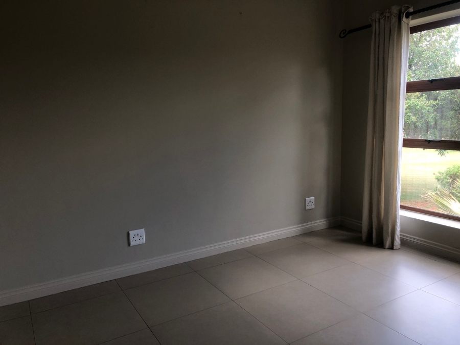 To Let 3 Bedroom Property for Rent in Three Rivers Gauteng