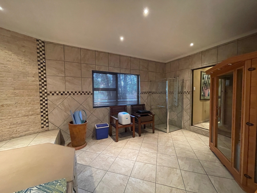 4 Bedroom Property for Sale in Three Rivers Proper Gauteng