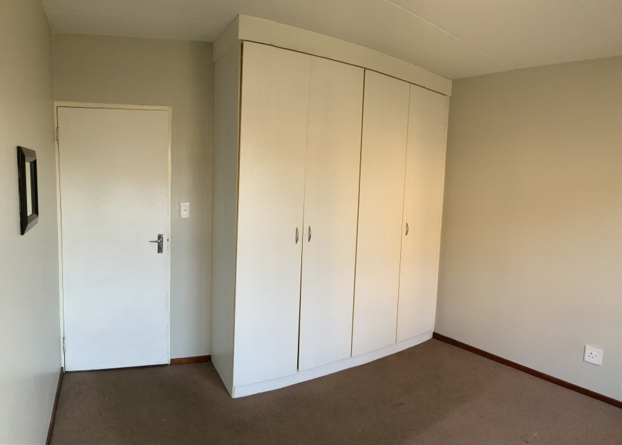 2 Bedroom Property for Sale in Parkrand Gauteng