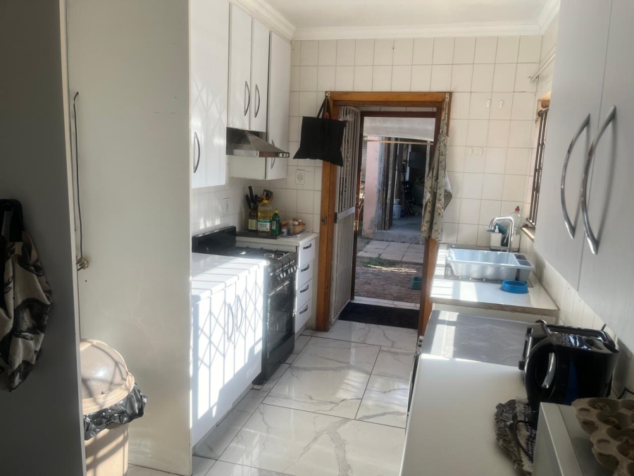 To Let 3 Bedroom Property for Rent in Buccleuch Gauteng