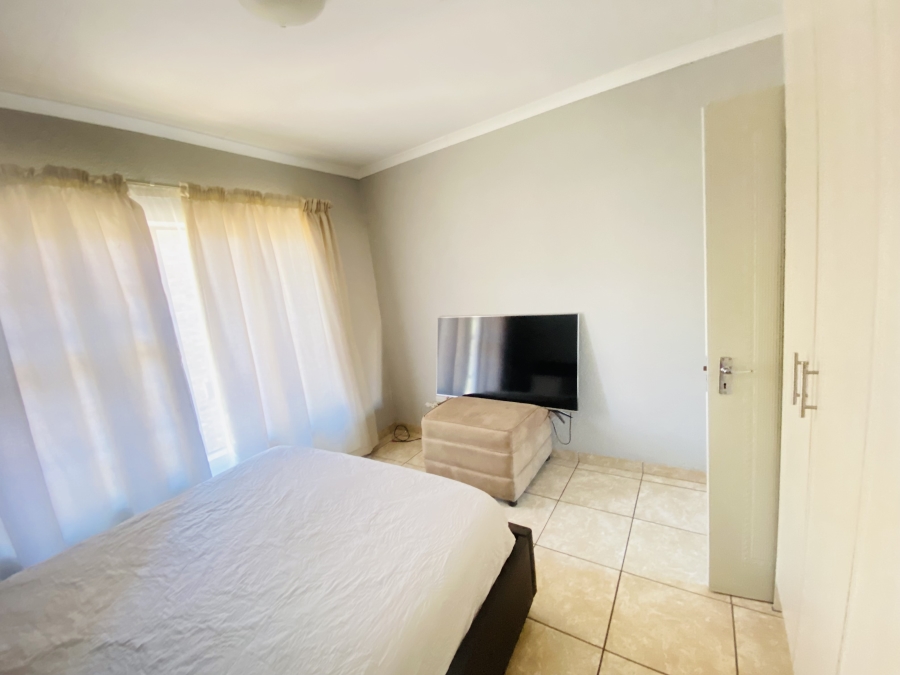 2 Bedroom Property for Sale in Albemarle Gauteng