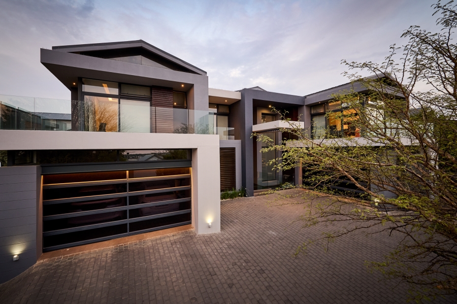 5 Bedroom Property for Sale in Waterfall Country Estate Gauteng