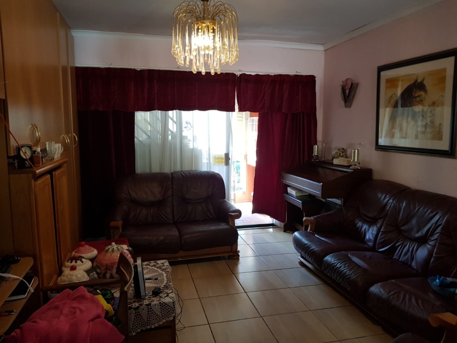 2 Bedroom Property for Sale in Rangeview Gauteng