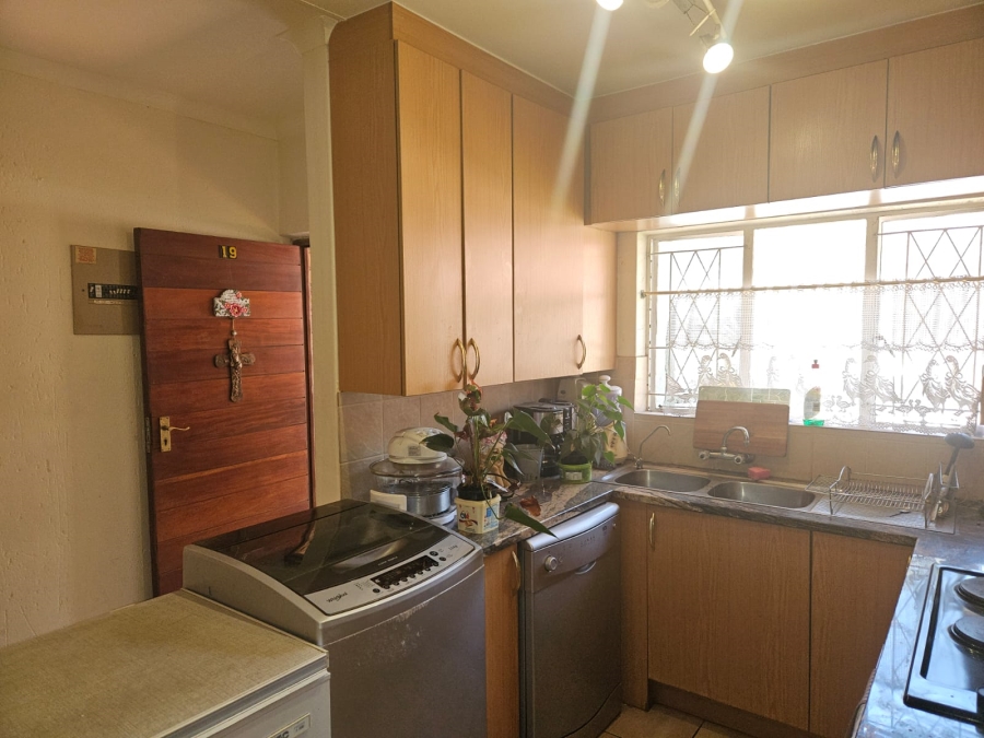 2 Bedroom Property for Sale in Rangeview Gauteng