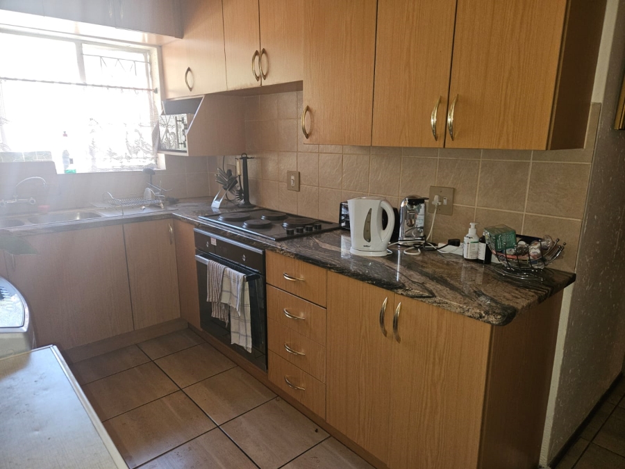 2 Bedroom Property for Sale in Rangeview Gauteng