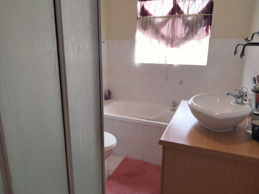 2 Bedroom Property for Sale in Rangeview Gauteng