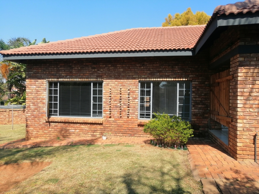 To Let 3 Bedroom Property for Rent in Moreleta Park Gauteng