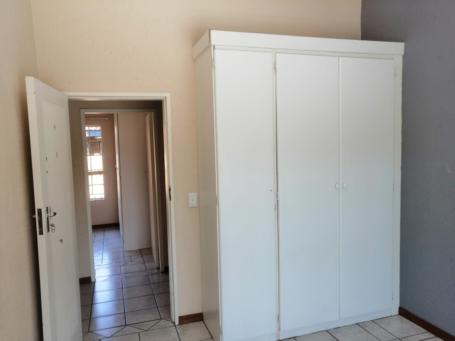 To Let 3 Bedroom Property for Rent in Moreleta Park Gauteng