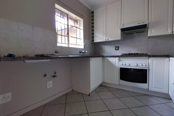 To Let 2 Bedroom Property for Rent in Magalieskruin Gauteng