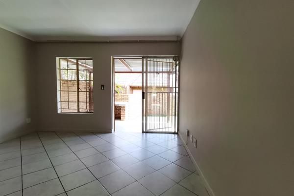 To Let 2 Bedroom Property for Rent in Magalieskruin Gauteng