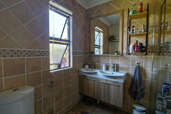 To Let 6 Bedroom Property for Rent in Montana Park Gauteng