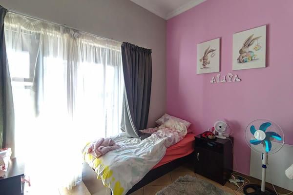 To Let 6 Bedroom Property for Rent in Montana Park Gauteng