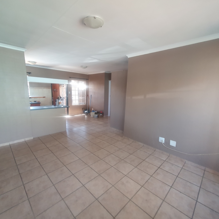 To Let 2 Bedroom Property for Rent in Annlin Gauteng