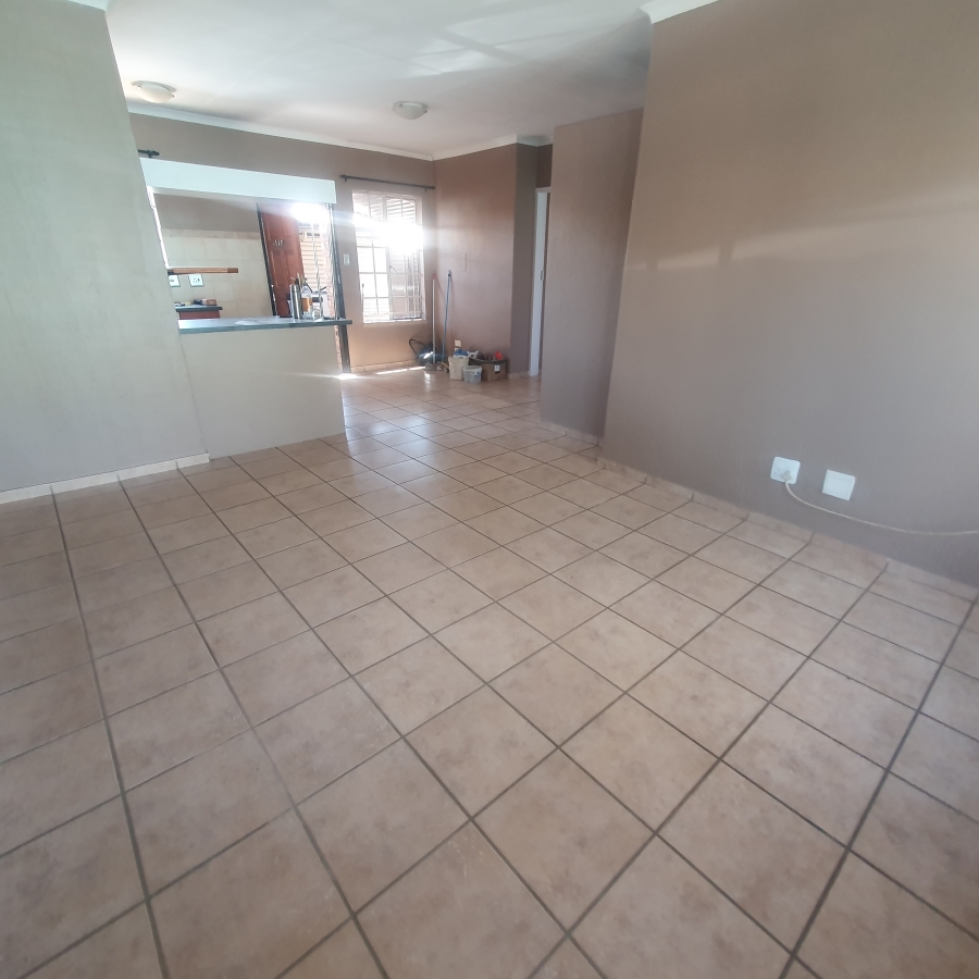 To Let 2 Bedroom Property for Rent in Annlin Gauteng