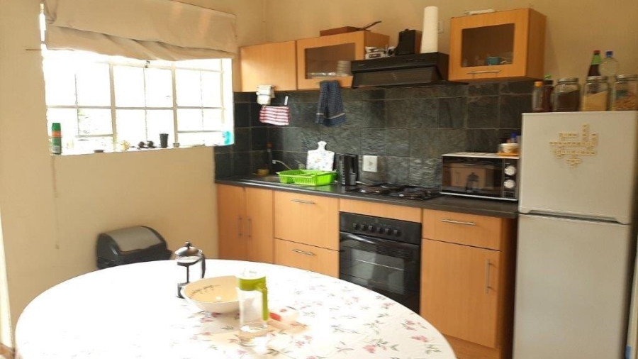 To Let 1 Bedroom Property for Rent in Sandringham Gauteng