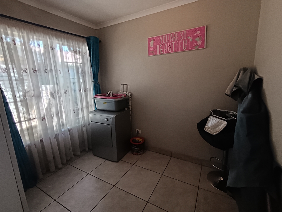 3 Bedroom Property for Sale in Terenure Gauteng