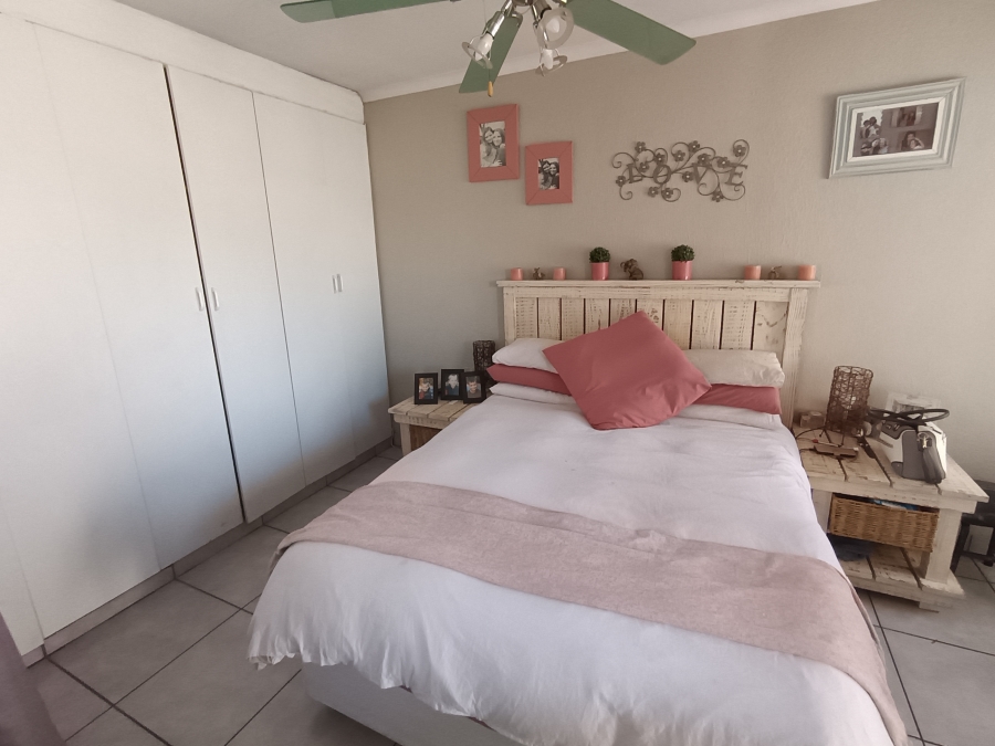 3 Bedroom Property for Sale in Terenure Gauteng