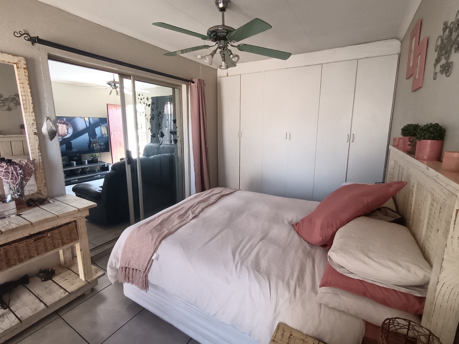 3 Bedroom Property for Sale in Terenure Gauteng