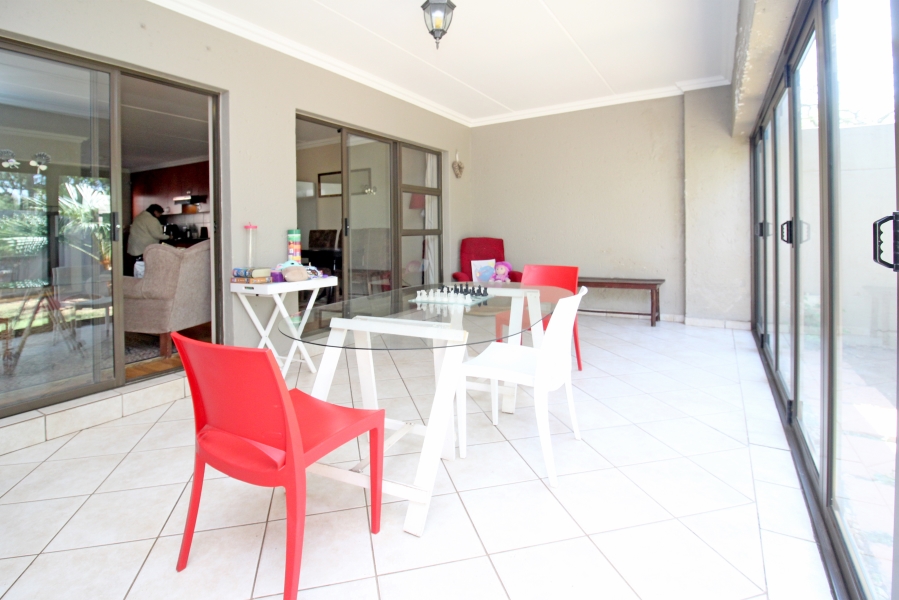 To Let 3 Bedroom Property for Rent in Fairland Gauteng