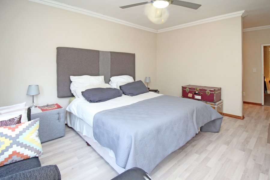 To Let 3 Bedroom Property for Rent in Fairland Gauteng