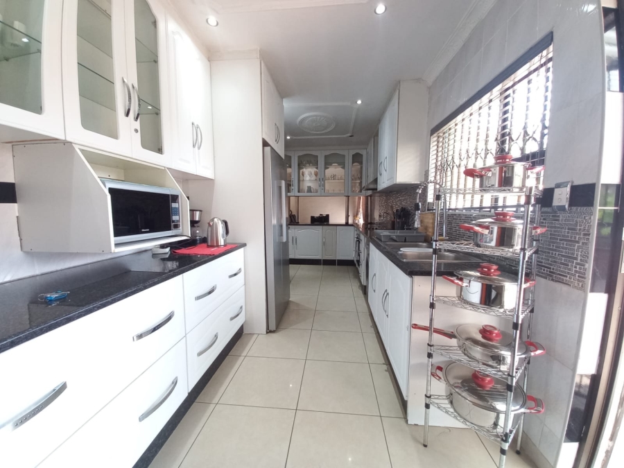 4 Bedroom Property for Sale in Dalpark Gauteng