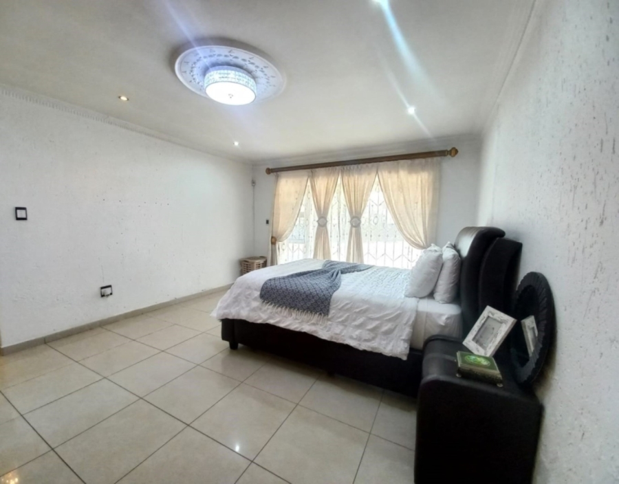 4 Bedroom Property for Sale in Dalpark Gauteng