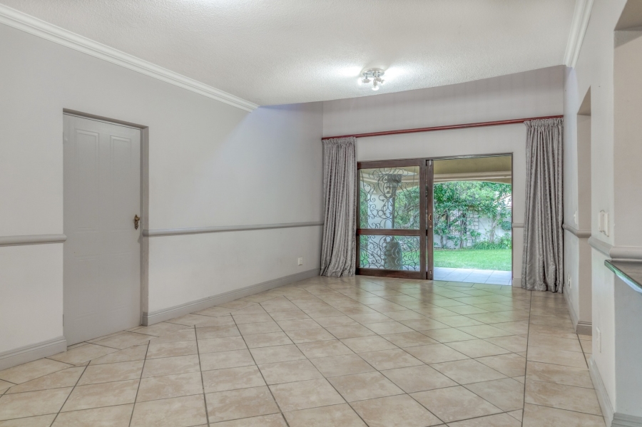 3 Bedroom Property for Sale in Lonehill Gauteng