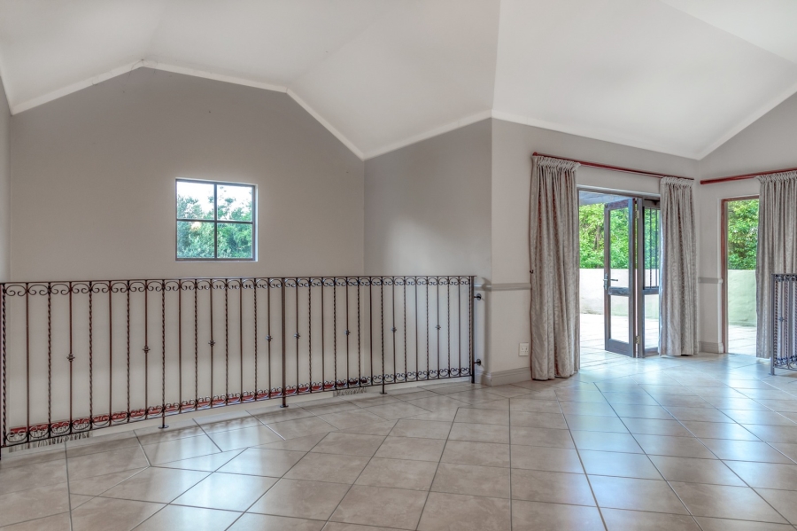 3 Bedroom Property for Sale in Lonehill Gauteng