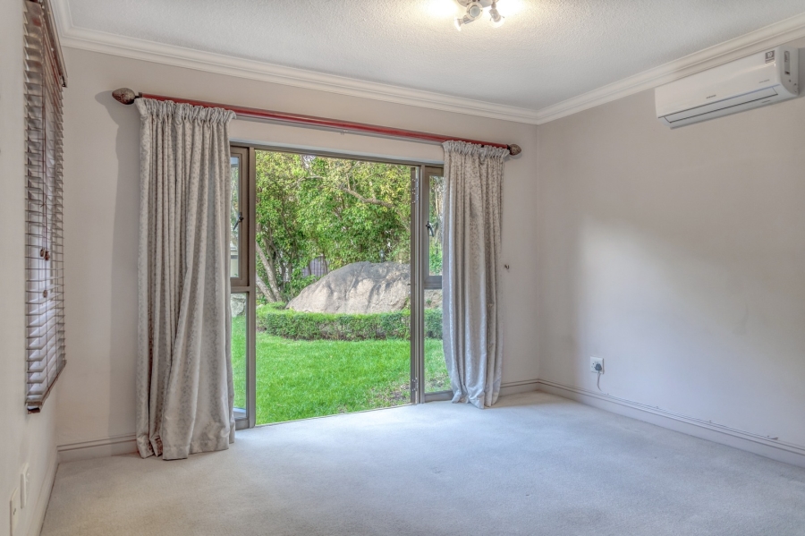 3 Bedroom Property for Sale in Lonehill Gauteng