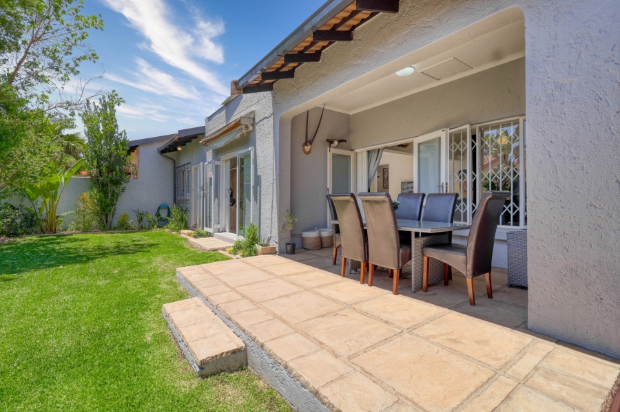 4 Bedroom Property for Sale in Fourways Gauteng