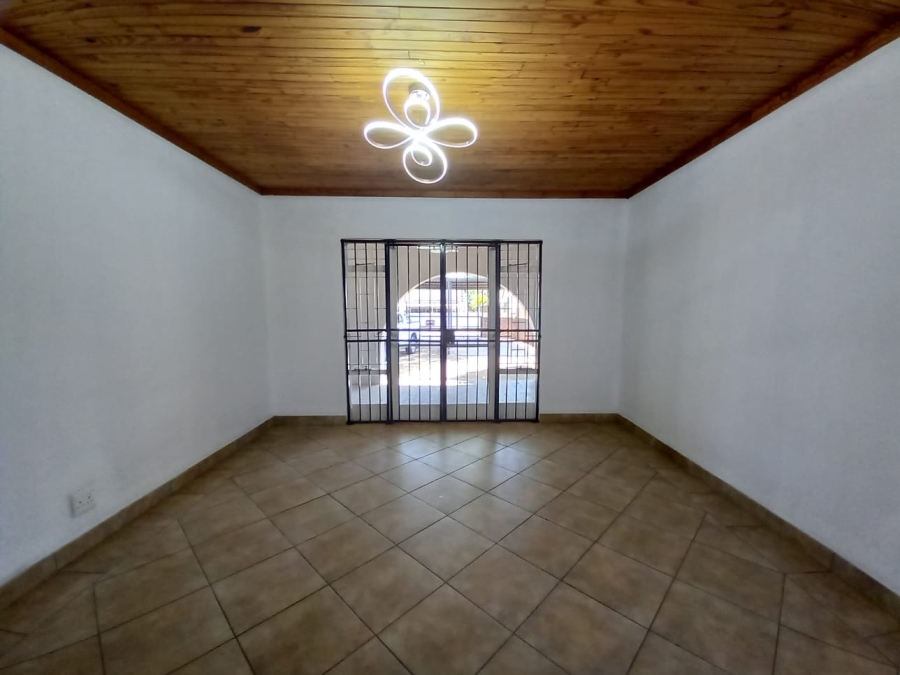 6 Bedroom Property for Sale in Montana Gauteng