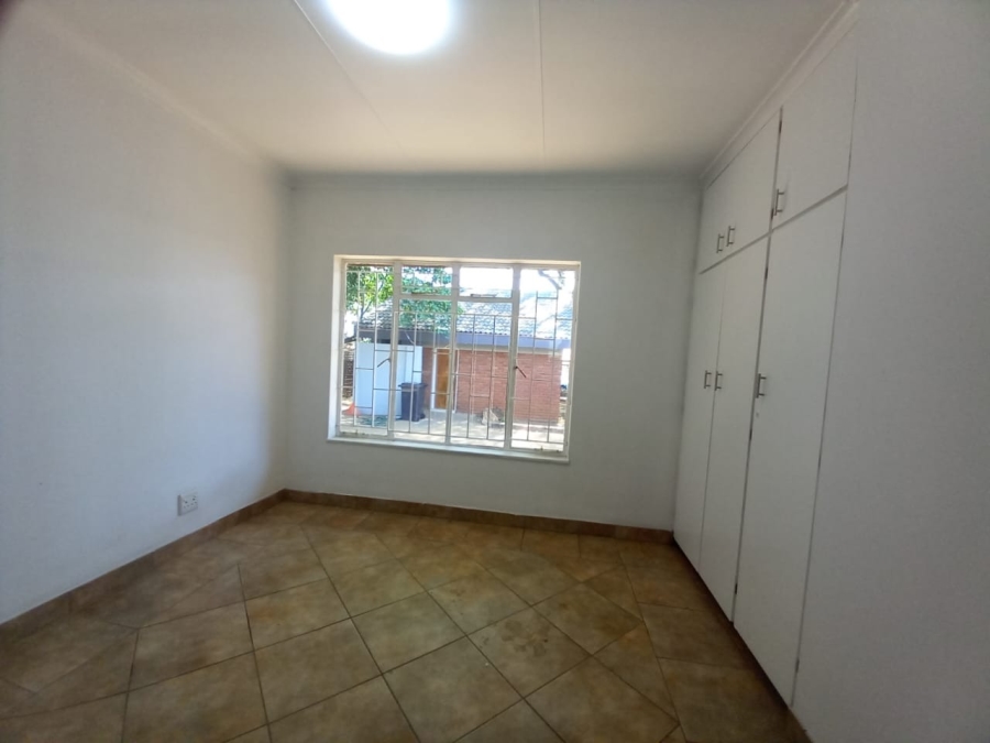 6 Bedroom Property for Sale in Montana Gauteng