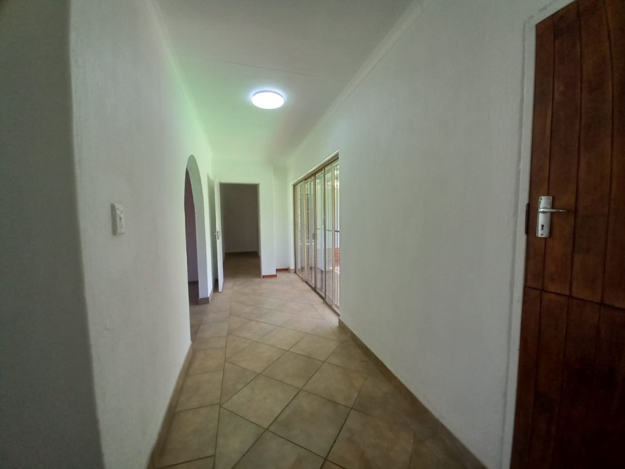 6 Bedroom Property for Sale in Montana Gauteng