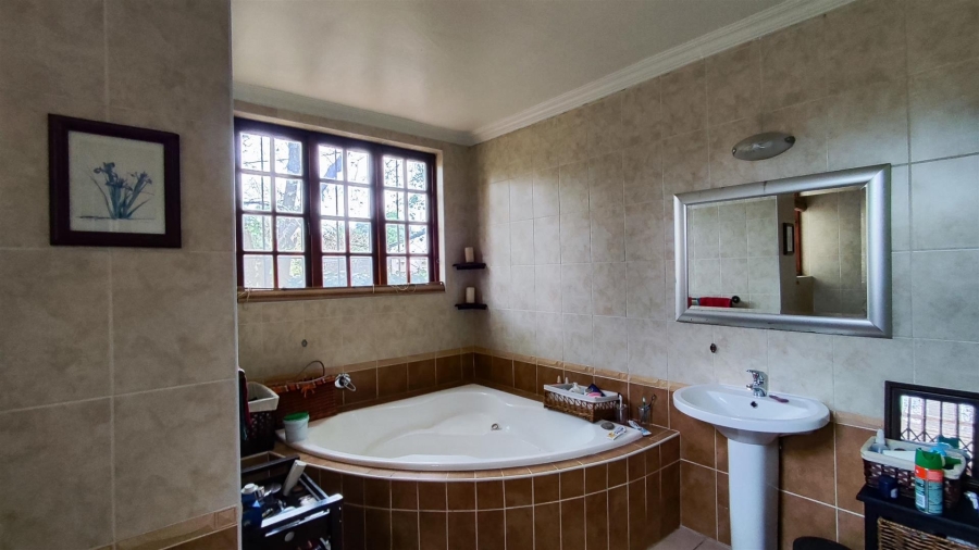 4 Bedroom Property for Sale in Randpark Ridge Gauteng