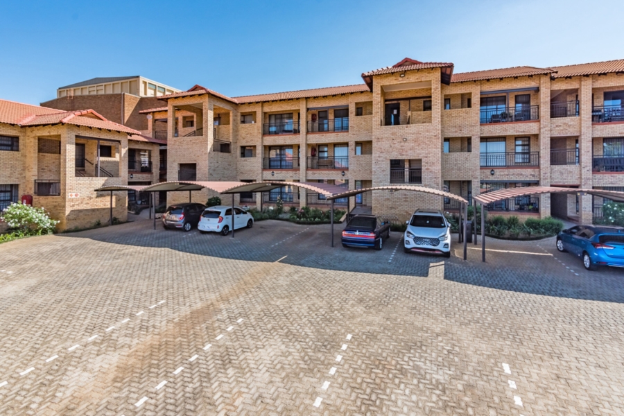 2 Bedroom Property for Sale in Monument Gauteng