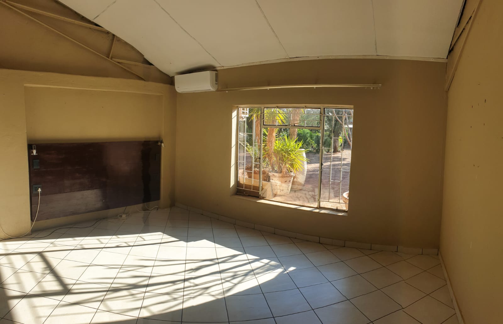 12 Bedroom Property for Sale in Winternest Gauteng