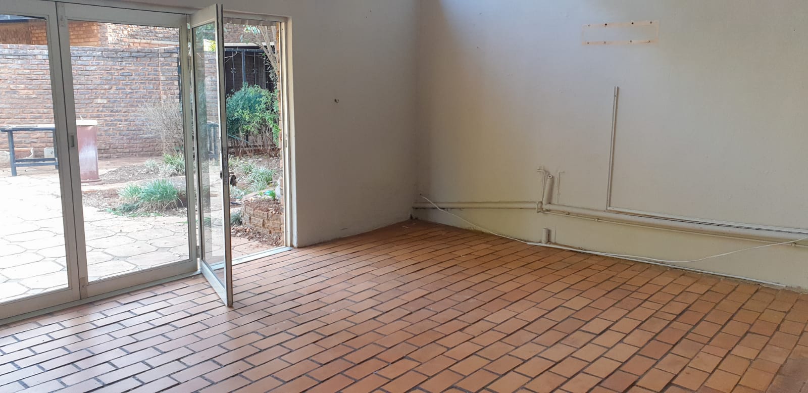 12 Bedroom Property for Sale in Winternest Gauteng