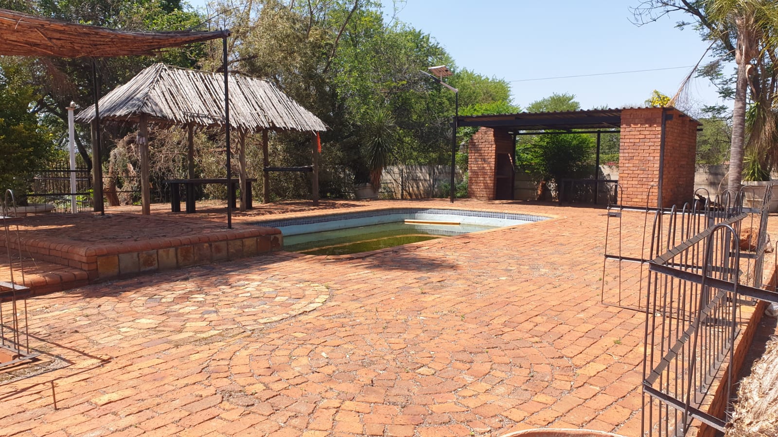 12 Bedroom Property for Sale in Winternest Gauteng