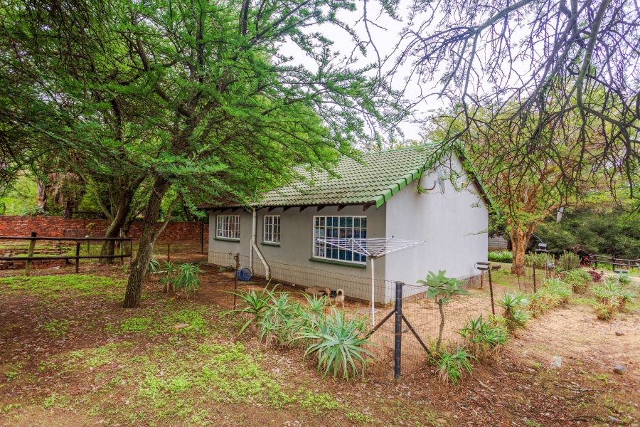 0 Bedroom Property for Sale in Glen Austin Gauteng