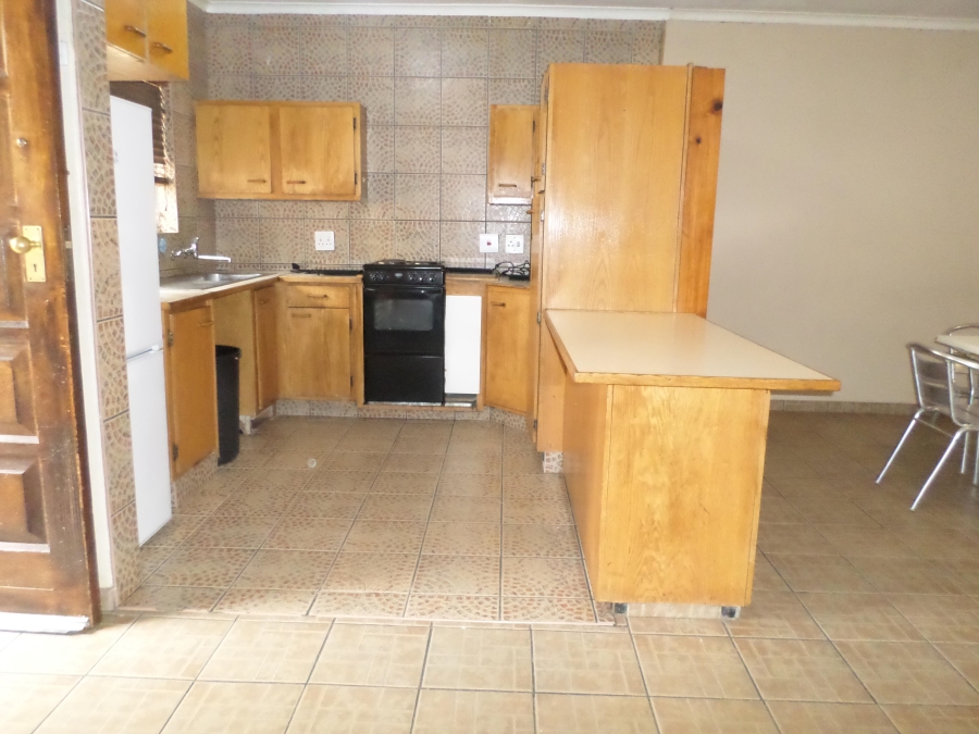 To Let 3 Bedroom Property for Rent in Westdene Gauteng